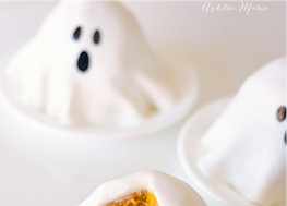 mini ghost pumpkin cake for Halloween Food Recipe Ideas